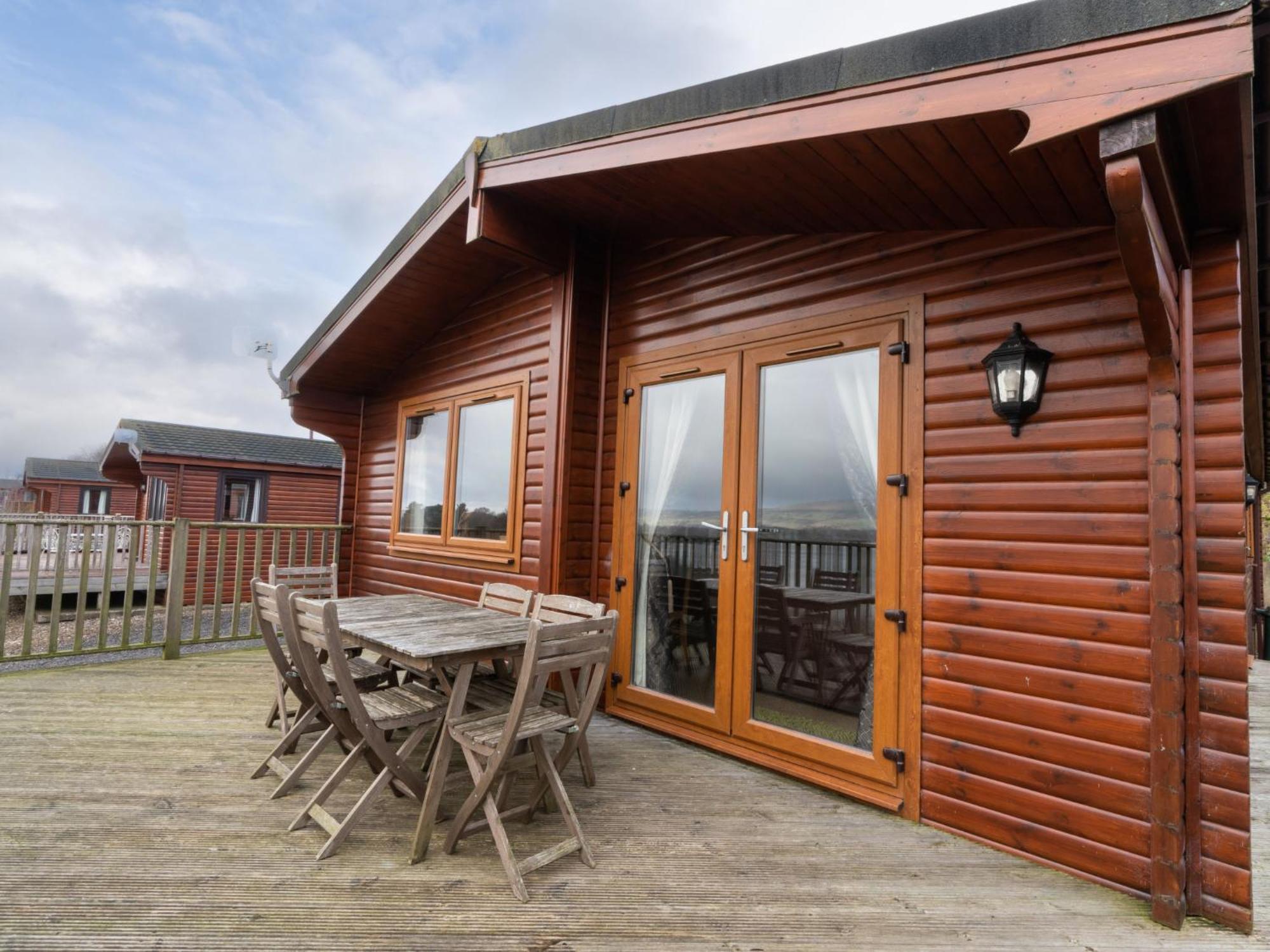 Chalet Loch Leven Lodge 10 By Interhome Кинрос Екстериор снимка